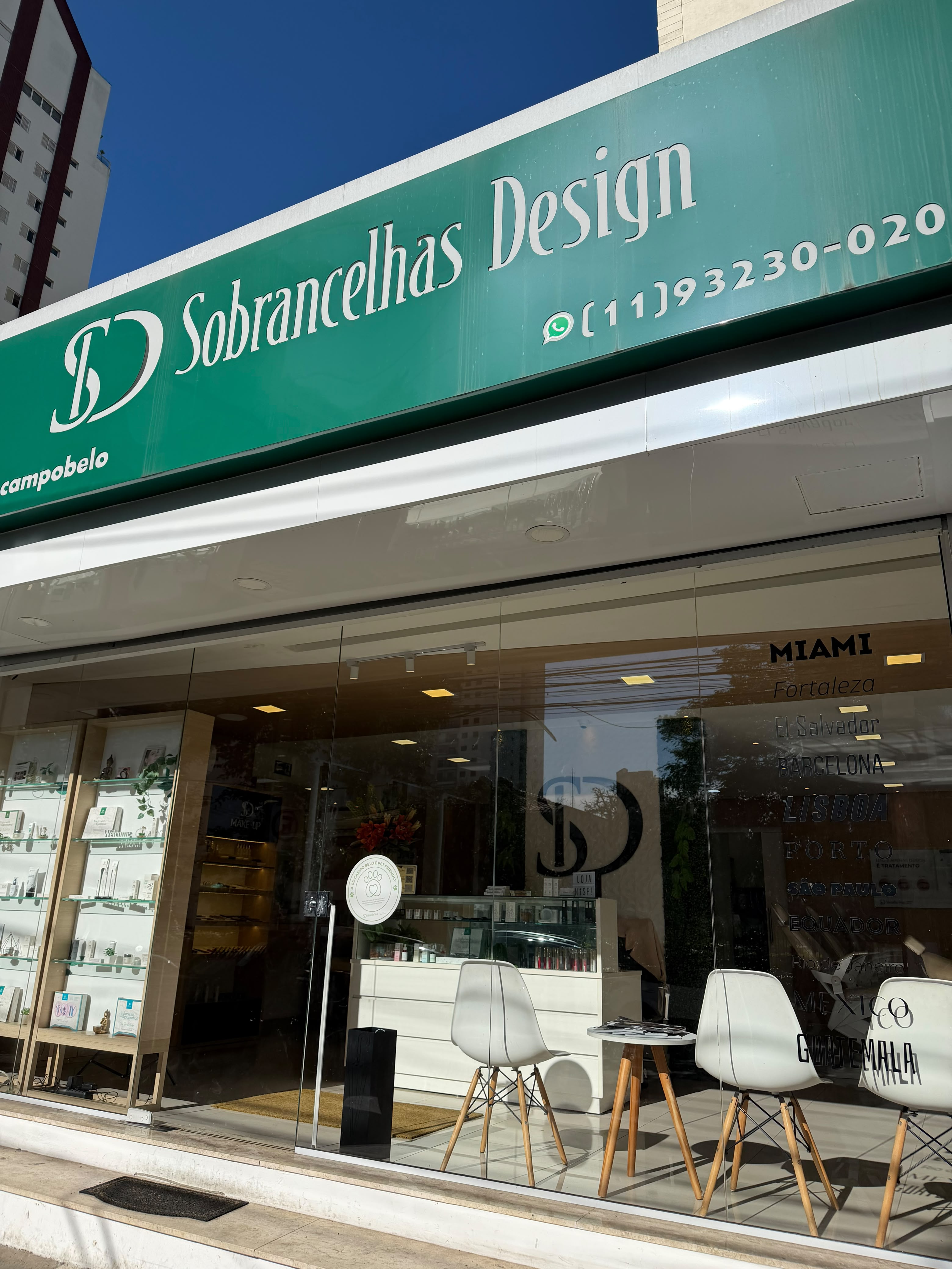 Sobrancelhas Design